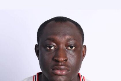 Carter Efe Biography and picture