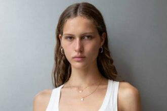 Angelina Kendall Bio and picture