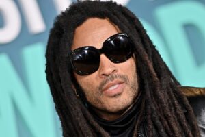 Amwrican singer Lenny Kravitz picture