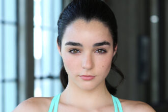 Indiana Massara Biography and picture